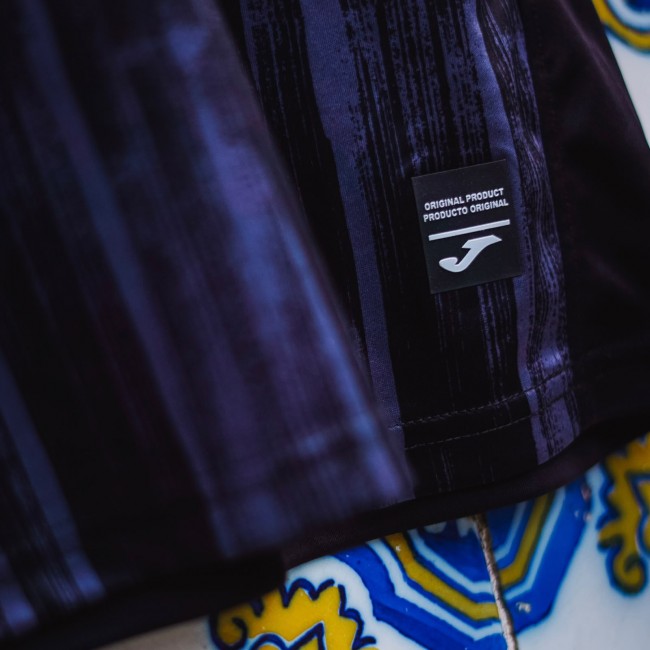 CAMISOLA EDIÇÃO ESPECIAL TAÇA DA LIGA 26-27